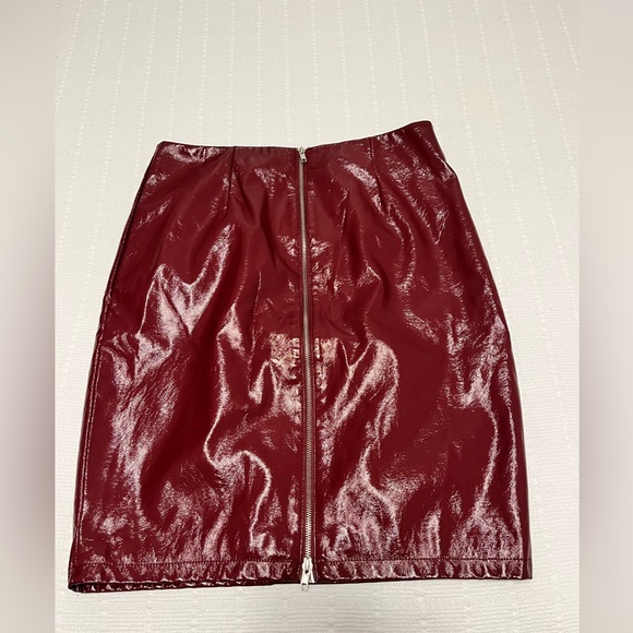 Forever 21 red pleather skirt - Picture 1 of 2